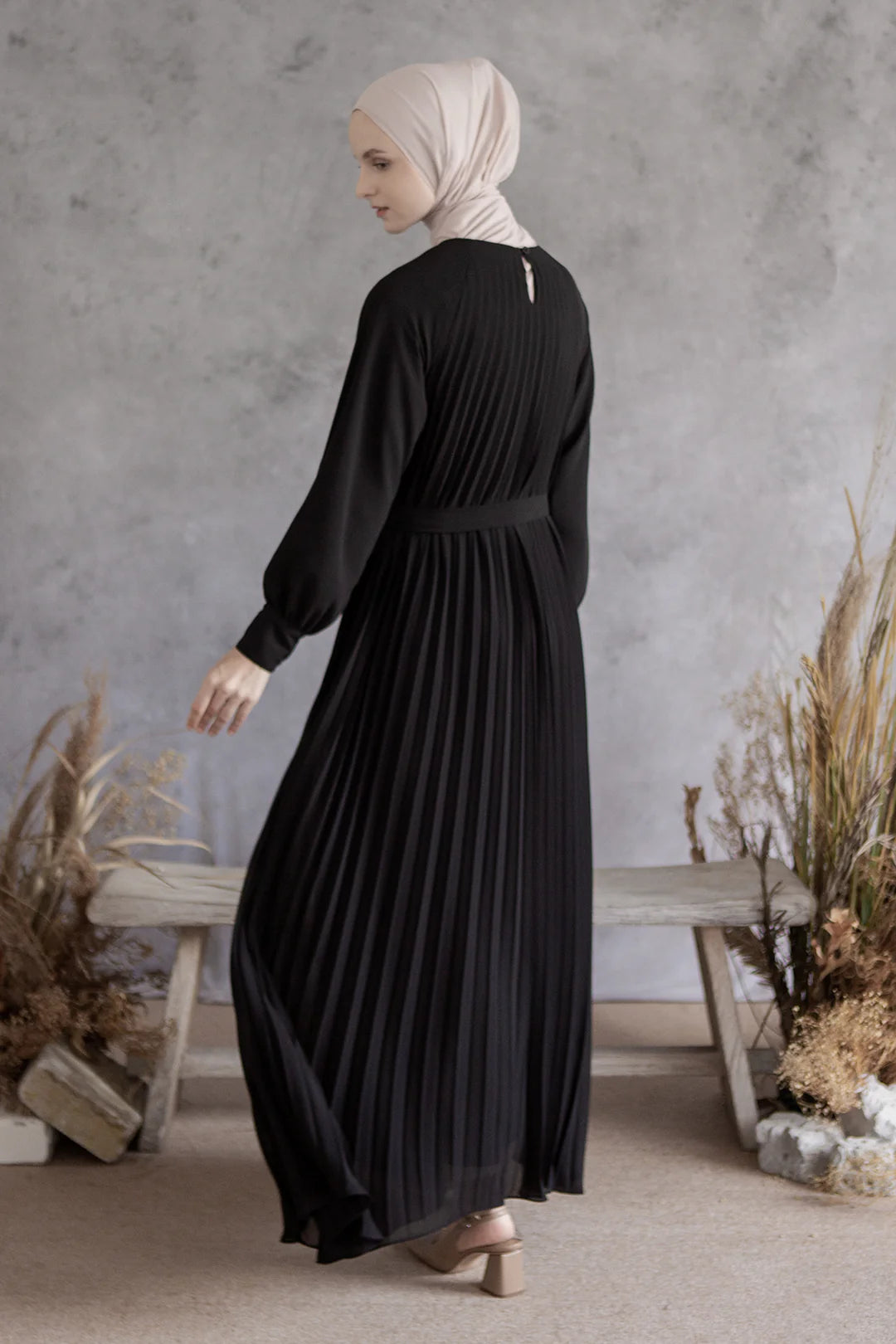 Kabira Dress - Black